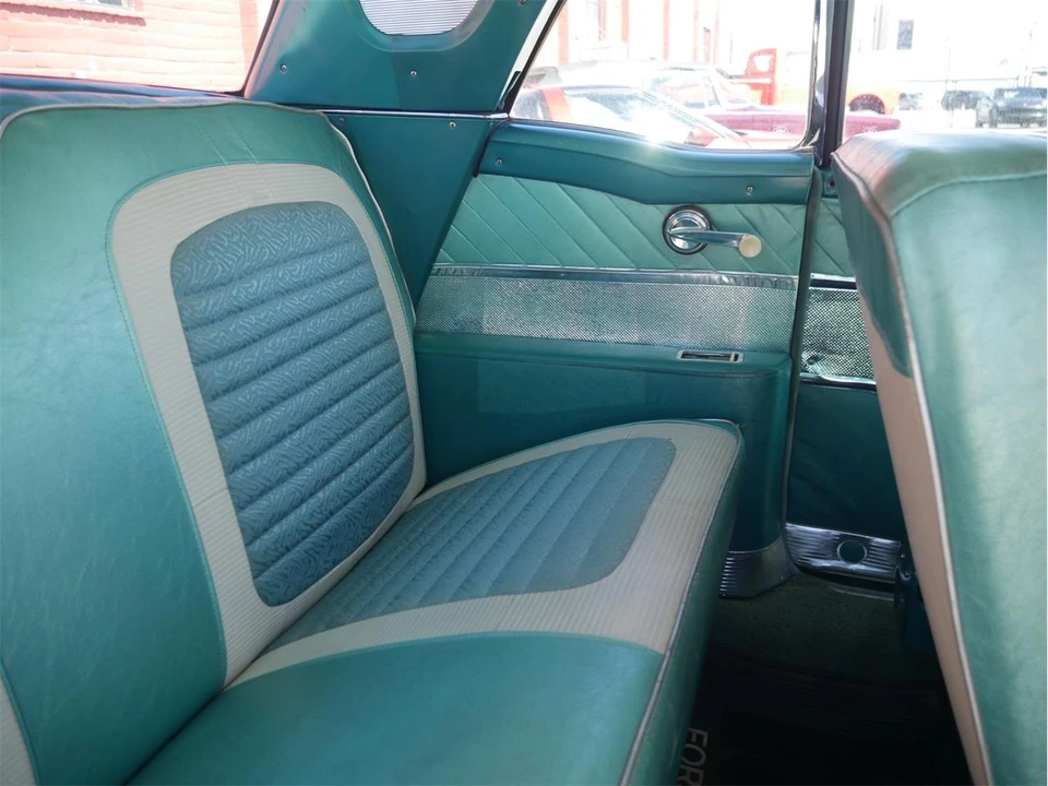 1959 Ford Galaxie 1st Gen - Image 26 of 31
