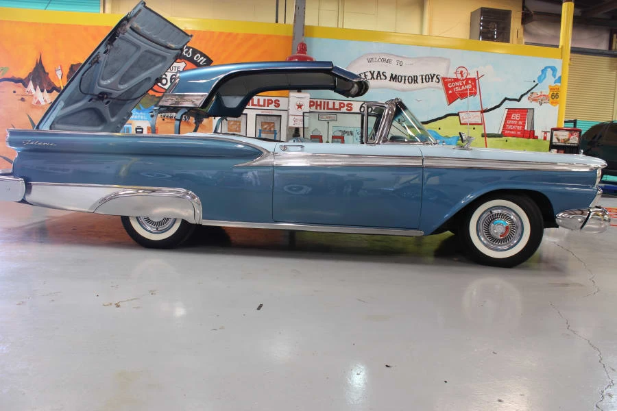 1959 Ford Fairlane 2nd Gen - Image 2 of 8