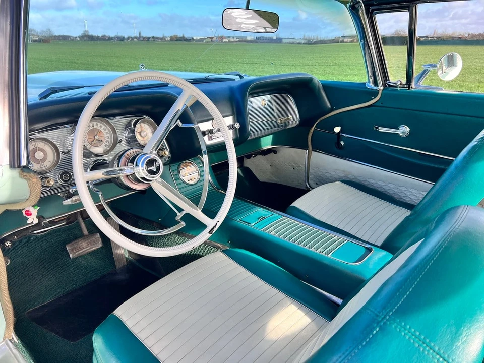 1959 Ford Thunderbird 2nd Gen - Image 21 of 30