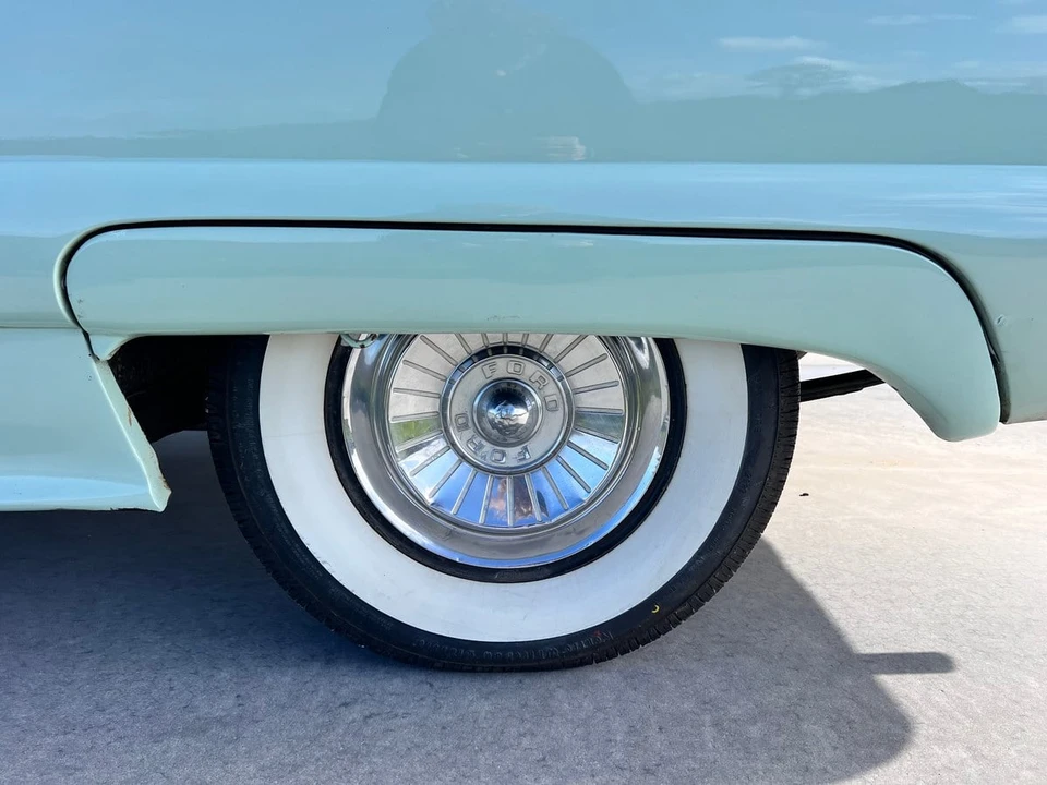 1959 Ford Thunderbird 2nd Gen - Image 15 of 30