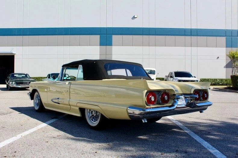 1959 Ford Thunderbird 2nd Gen - Image 22 of 31