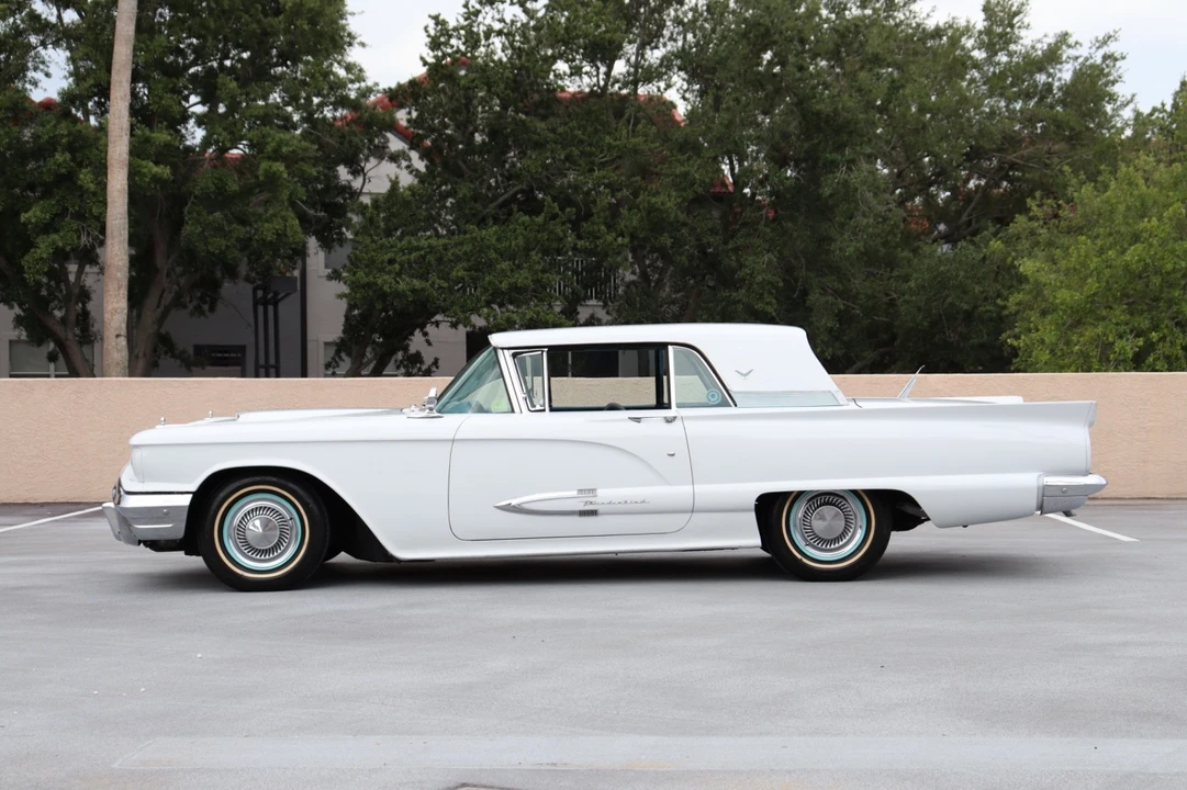 1959 Ford Thunderbird 2nd Gen - Image 2 of 31