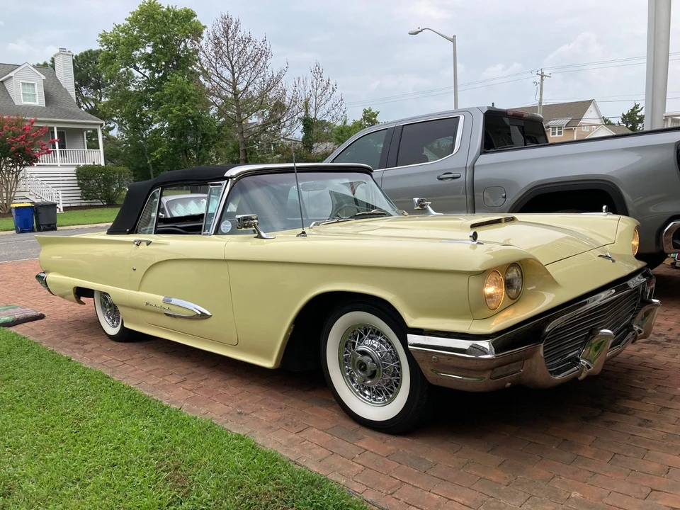 1959 Ford Thunderbird 2nd Gen - Image 2 of 13