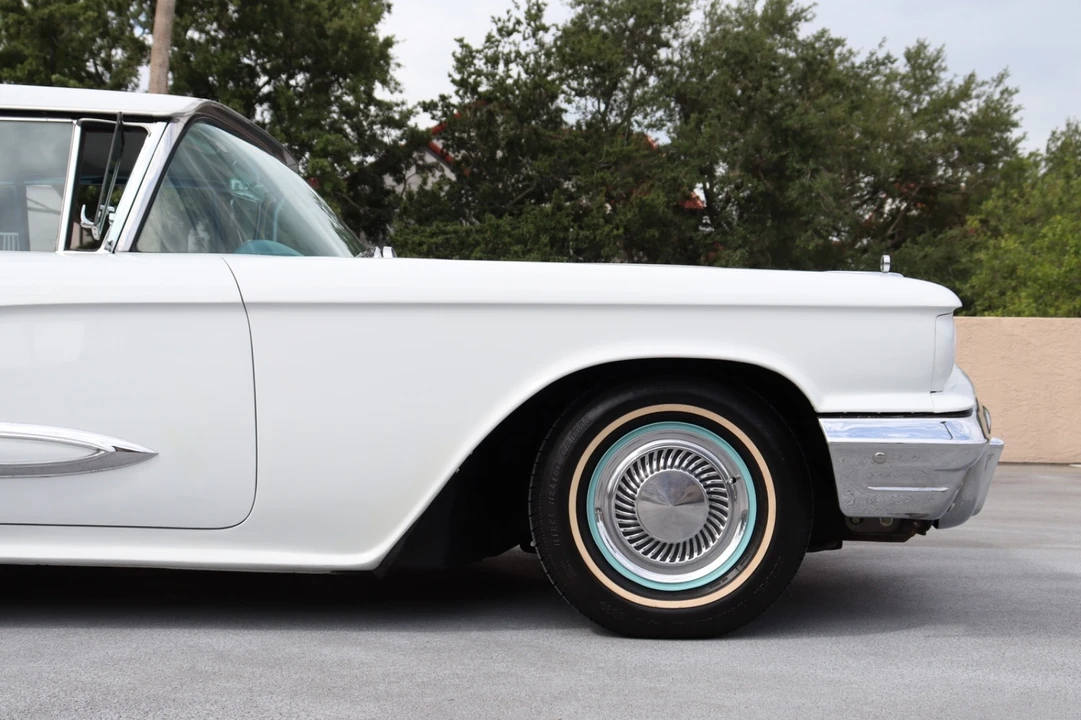 1959 Ford Thunderbird 2nd Gen - Image 14 of 31