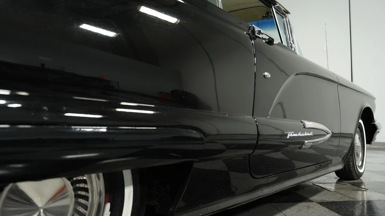1959 Ford Thunderbird 2nd Gen - Image 23 of 31