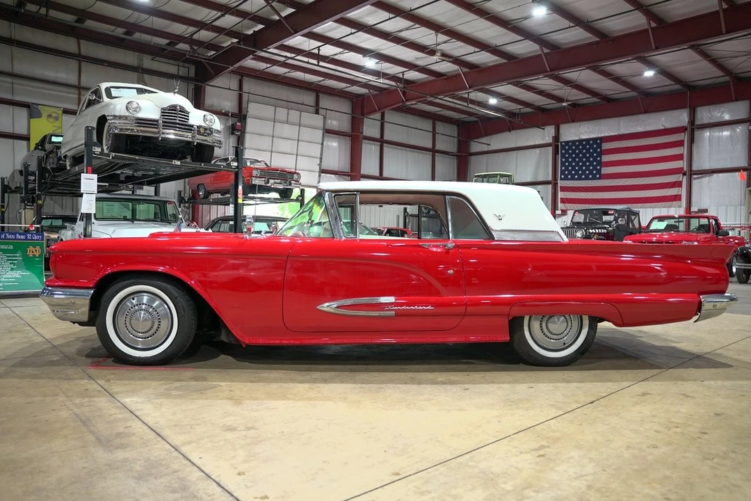 1959 Ford Thunderbird 2nd Gen - Image 4 of 12