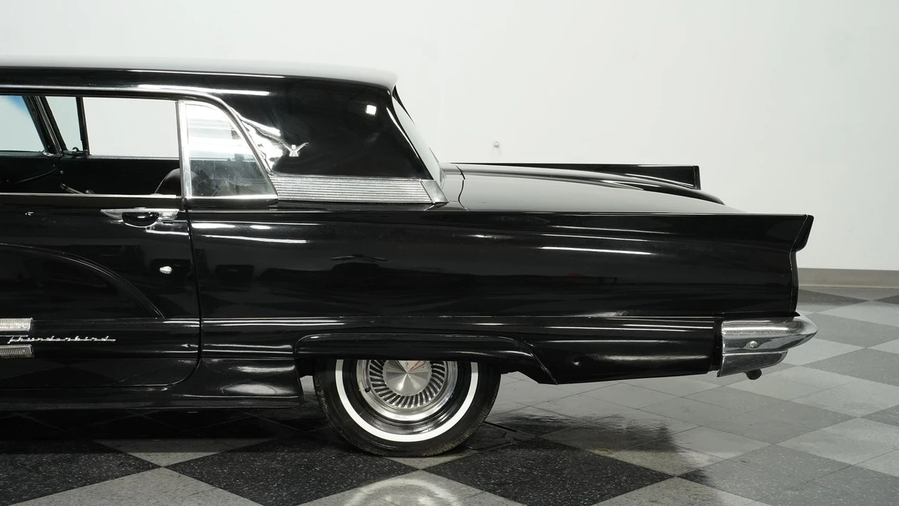 1959 Ford Thunderbird 2nd Gen - Image 21 of 31