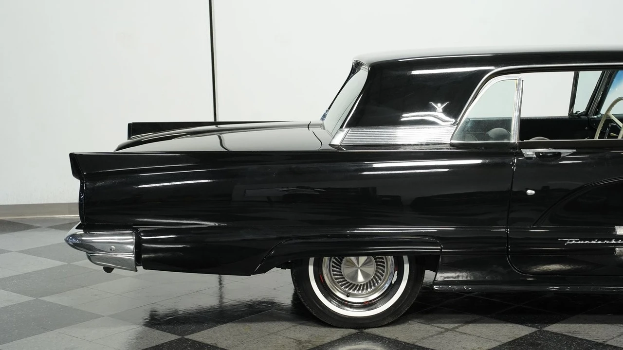 1959 Ford Thunderbird 2nd Gen - Image 24 of 31