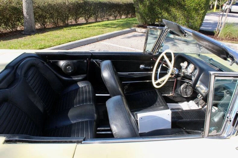 1959 Ford Thunderbird 2nd Gen - Image 12 of 21