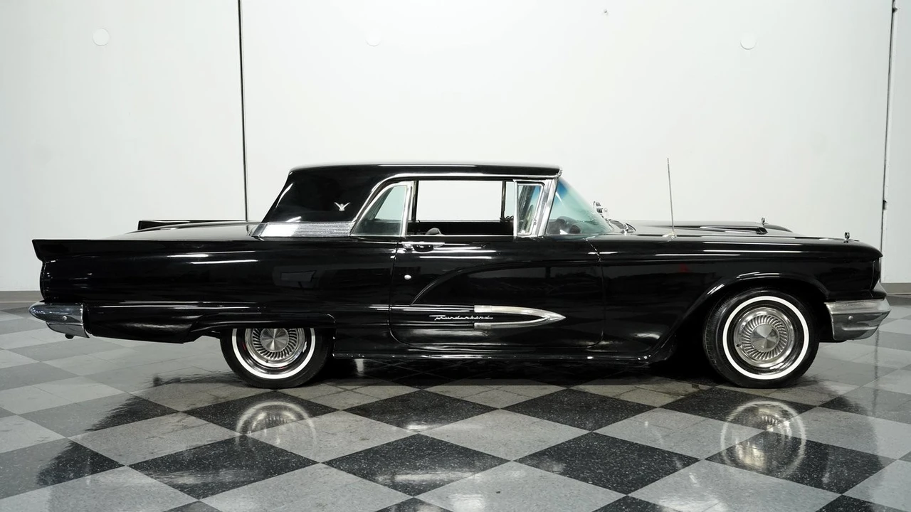 1959 Ford Thunderbird 2nd Gen - Image 12 of 21