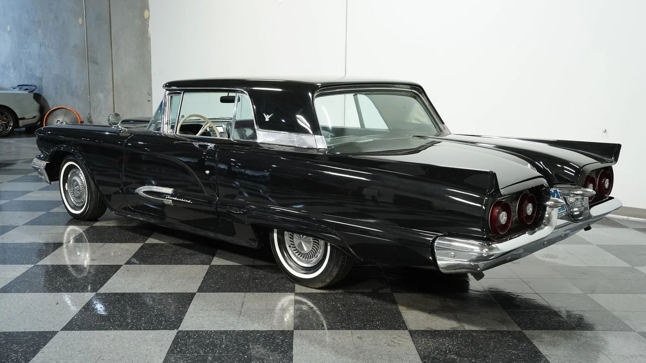 1959 Ford Thunderbird 2nd Gen - Image 7 of 21