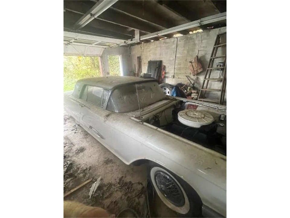 1959 Ford Thunderbird 2nd Gen - Image 15 of 17