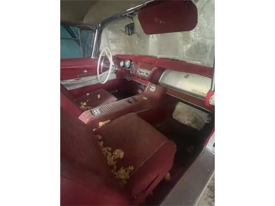 1959 Ford Thunderbird 2nd Gen - Image 14 of 17
