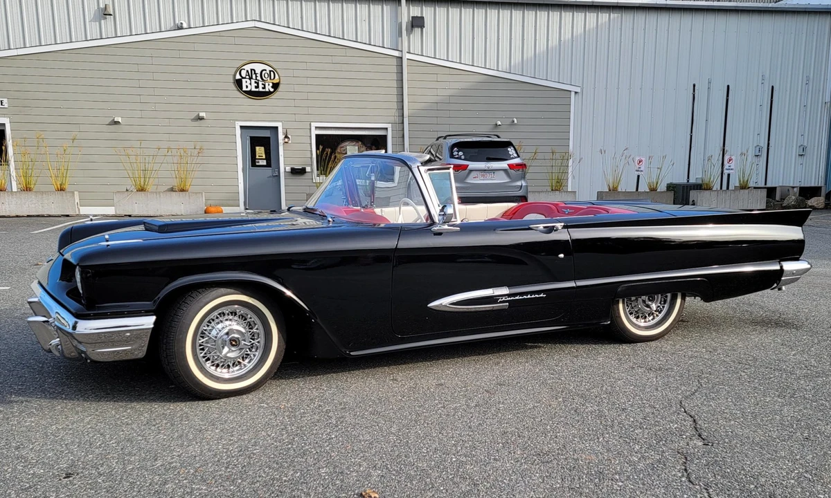 1959 Ford Thunderbird 2nd Gen - Image 11 of 31