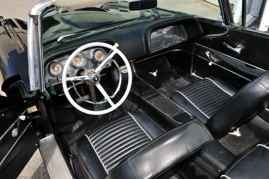 1959 Ford Thunderbird 2nd Gen - Image 4 of 12