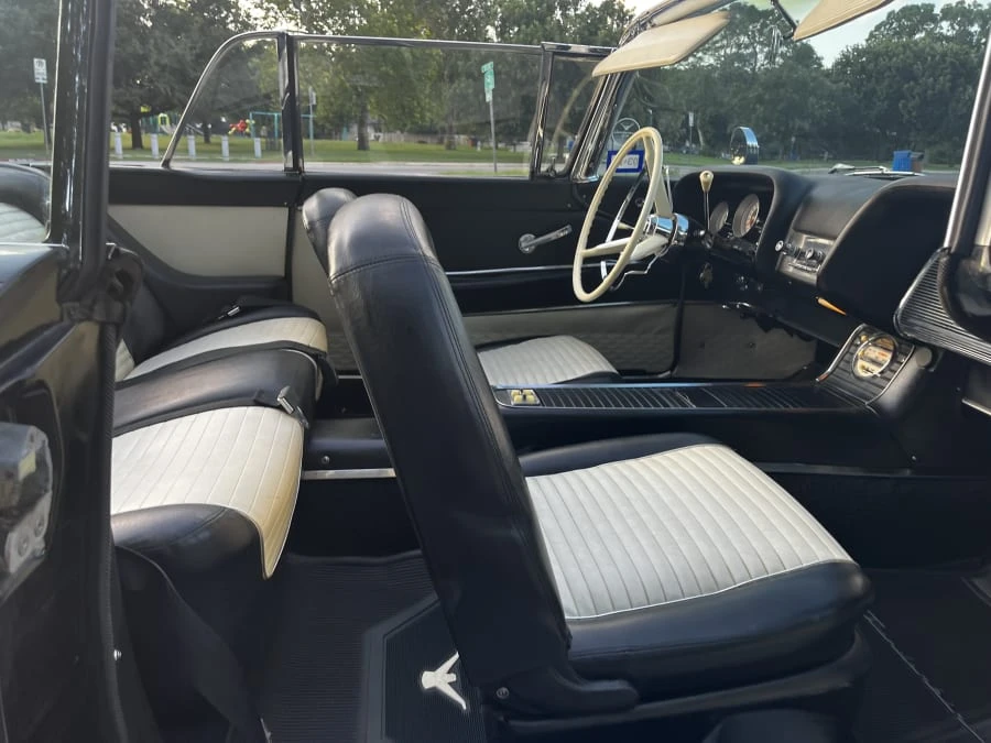 1959 Ford Thunderbird 2nd Gen - Image 27 of 31