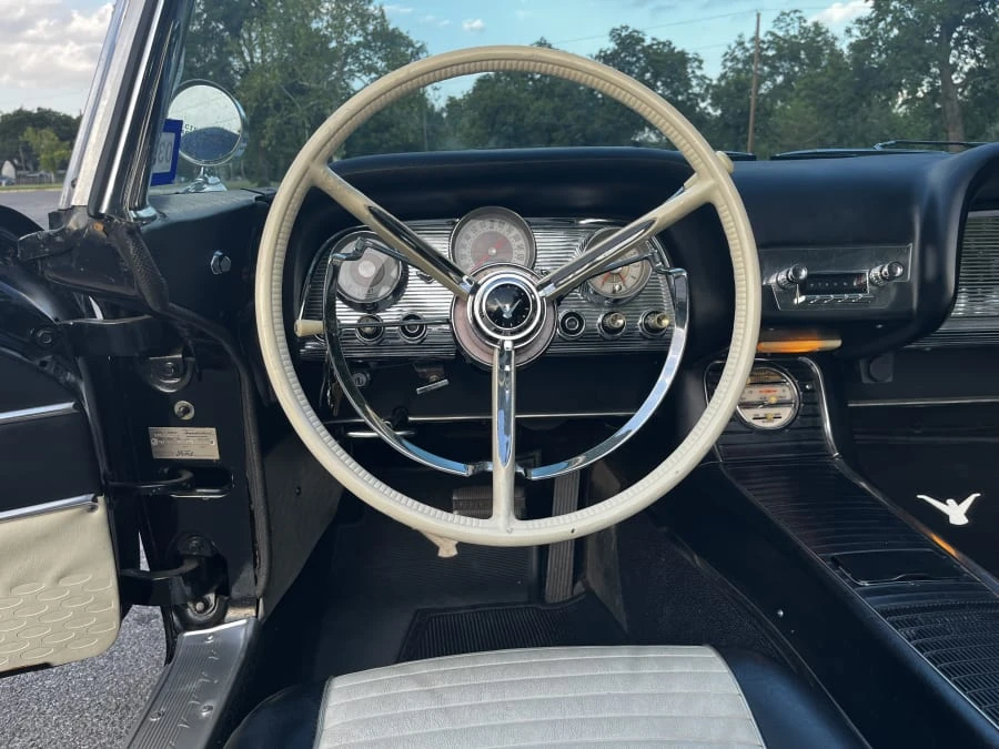 1959 Ford Thunderbird 2nd Gen - Image 25 of 31