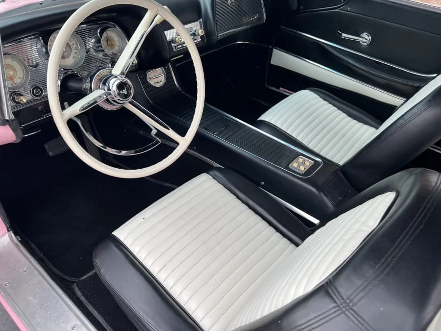 1959 Ford Thunderbird 2nd Gen - Image 4 of 8
