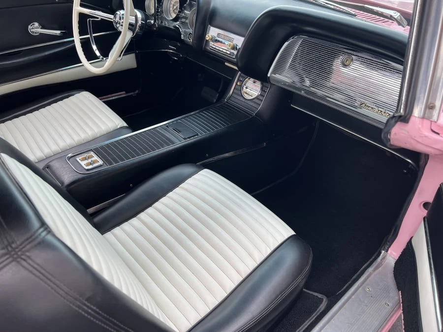 1959 Ford Thunderbird 2nd Gen - Image 6 of 8