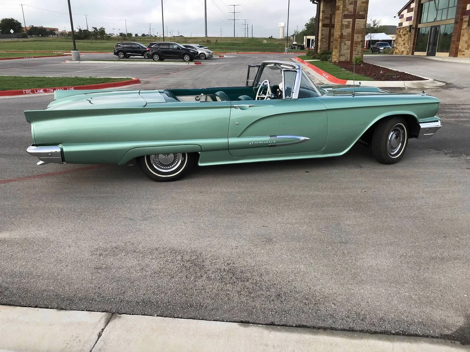 1959 Ford Thunderbird 2nd Gen - Image 11 of 31