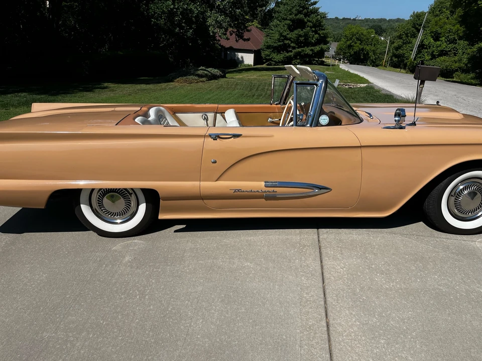 1959 Ford Thunderbird 2nd Gen - Image 22 of 31
