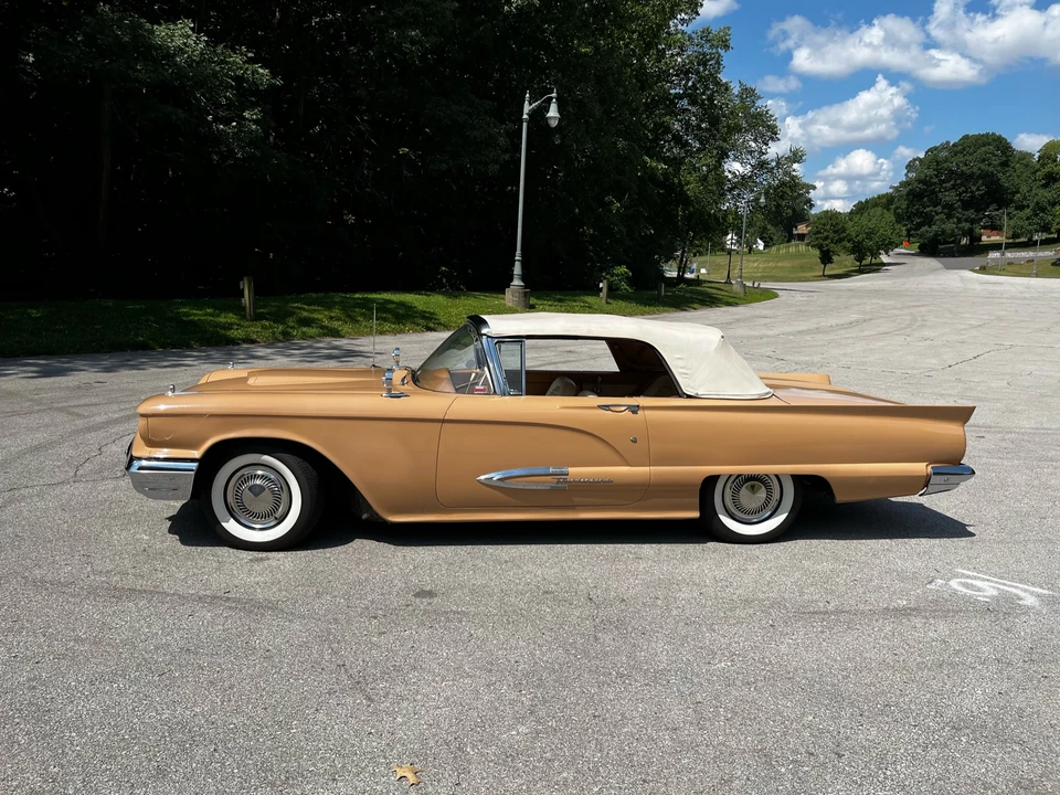 1959 Ford Thunderbird 2nd Gen - Image 9 of 31