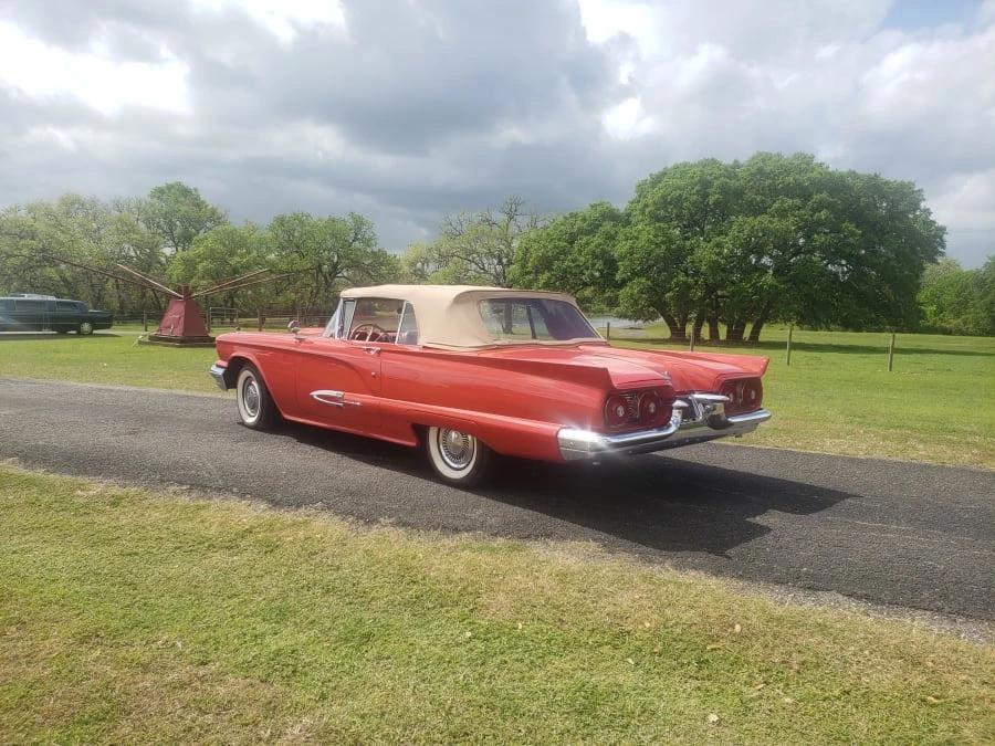 1959 Ford Thunderbird 2nd Gen - Image 10 of 11