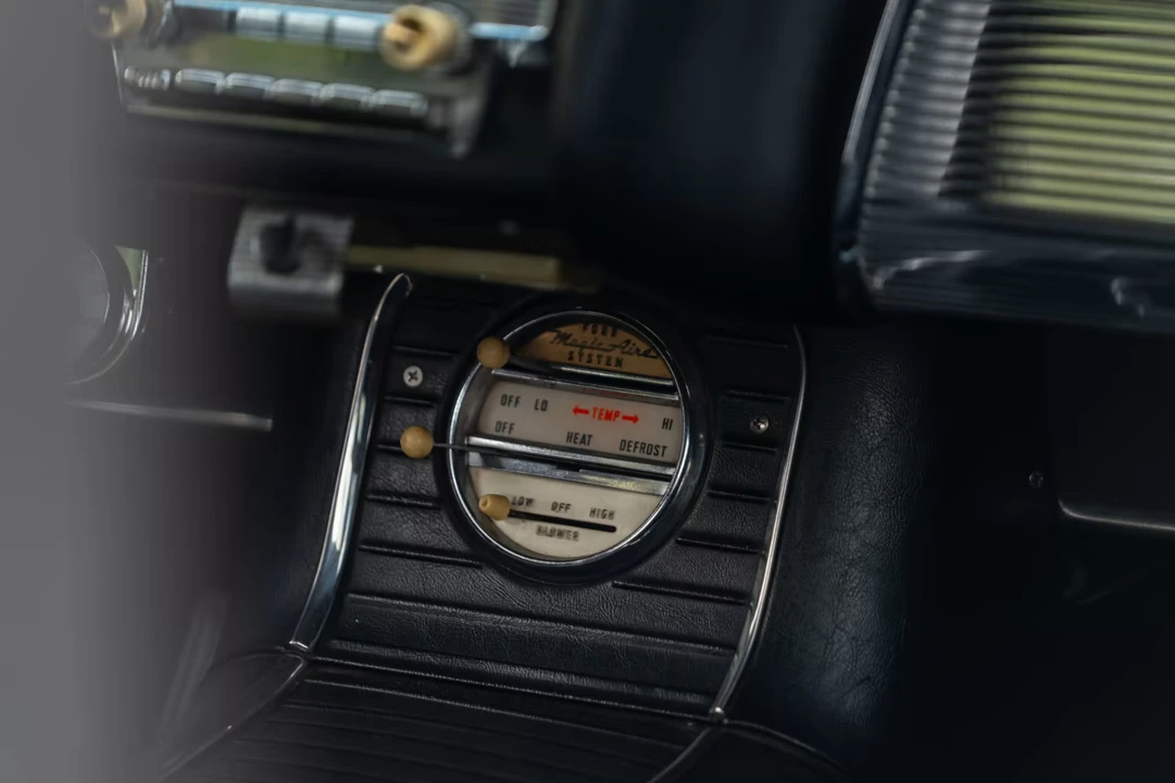 1959 Ford Thunderbird 2nd Gen - Image 2 of 21