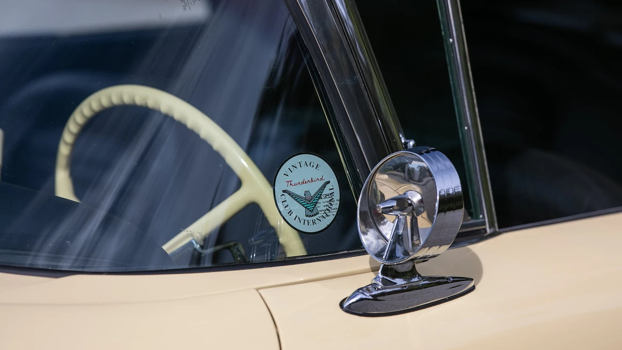 1959 Ford Thunderbird 2nd Gen - Image 11 of 19