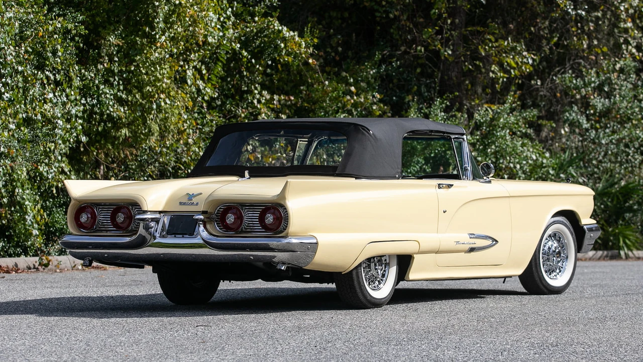 1959 Ford Thunderbird 2nd Gen - Image 17 of 19