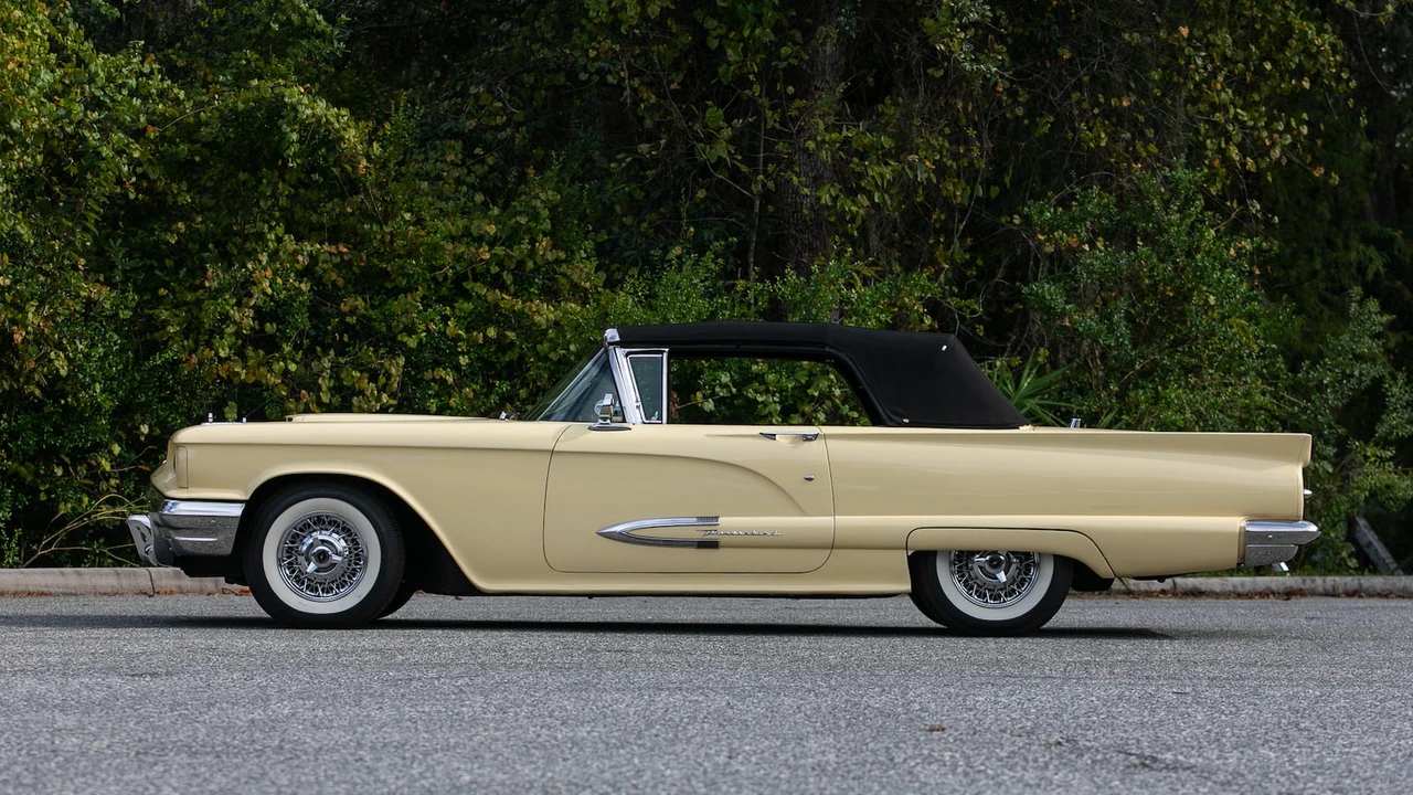 1959 Ford Thunderbird 2nd Gen - Image 2 of 19