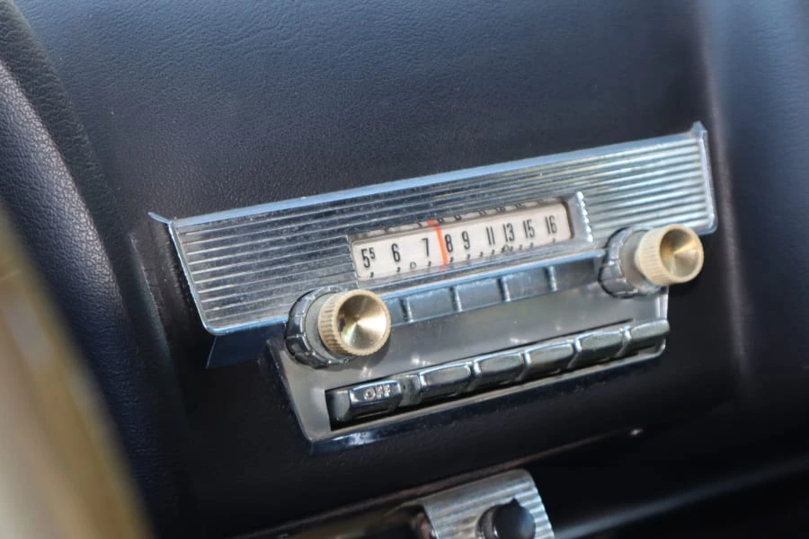 1959 Ford Thunderbird 2nd Gen - Image 11 of 13