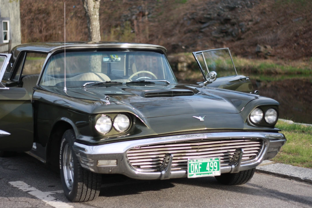 1959 Ford Thunderbird 2nd Gen - Image 27 of 31