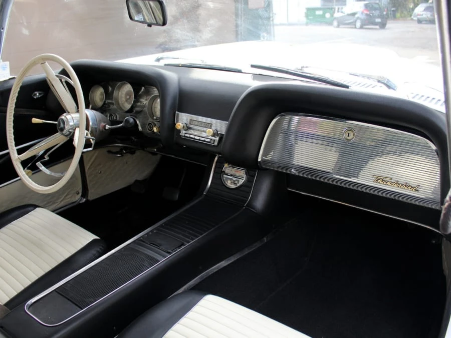 1959 Ford Thunderbird 2nd Gen - Image 5 of 12