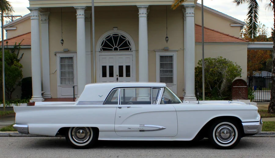 1959 Ford Thunderbird 2nd Gen - Image 10 of 12