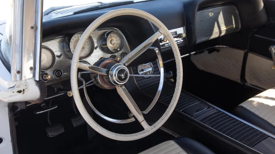 1959 Ford Thunderbird 2nd Gen - Image 10 of 12