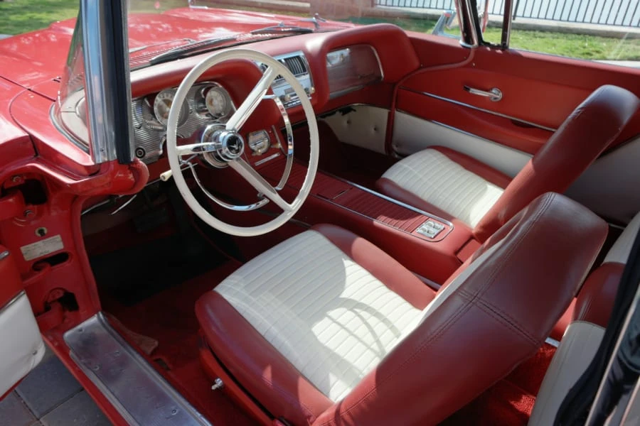 1959 Ford Thunderbird 2nd Gen - Image 4 of 11