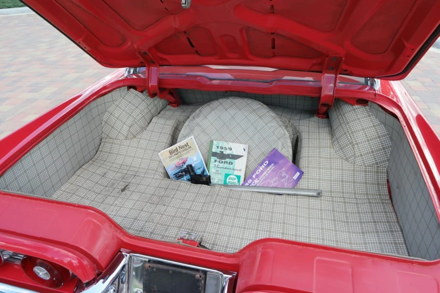 1959 Ford Thunderbird 2nd Gen - Image 5 of 11