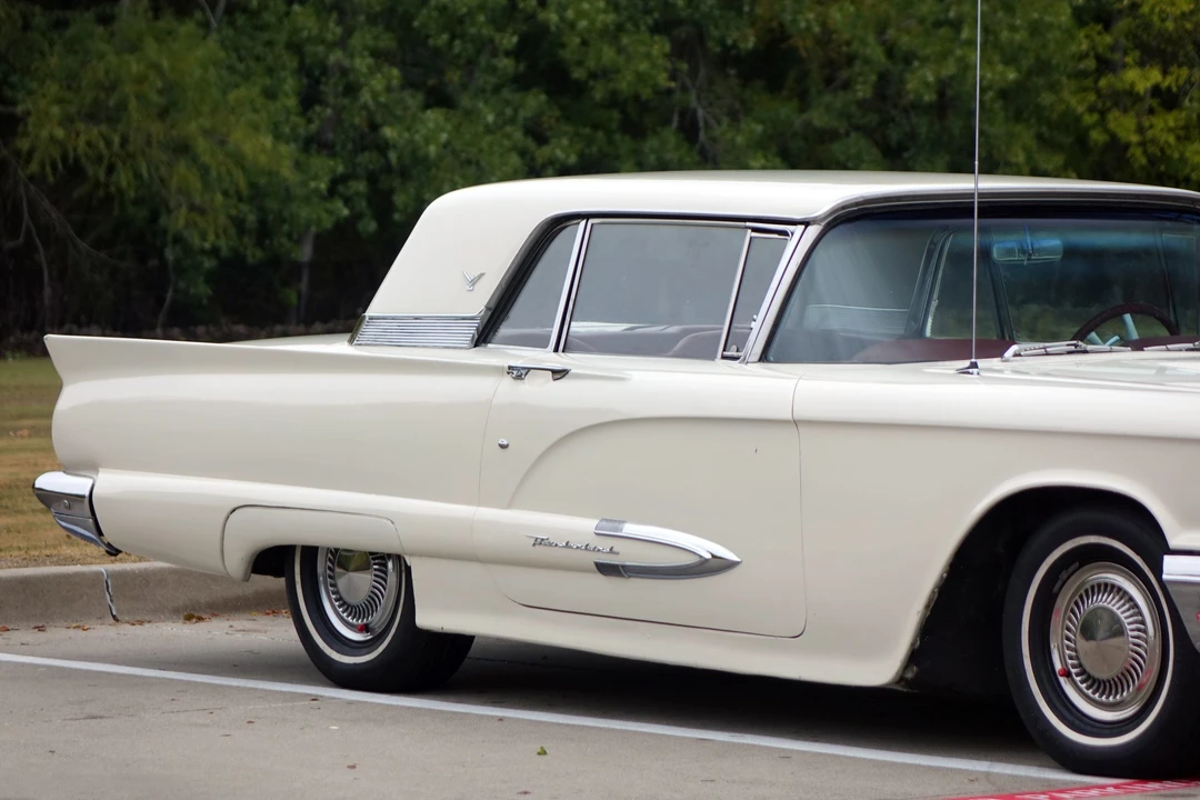 1959 Ford Thunderbird 2nd Gen - Image 21 of 31