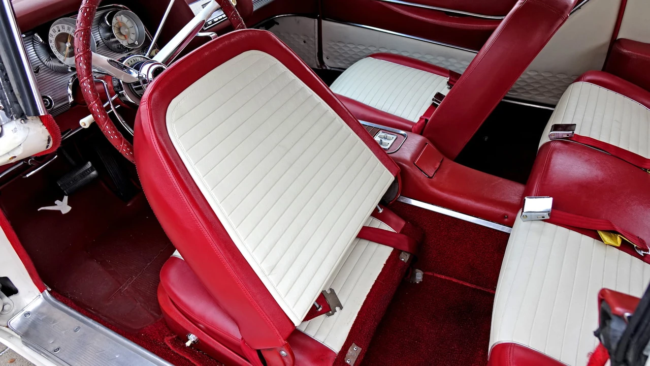 1959 Ford Thunderbird 2nd Gen - Image 15 of 31