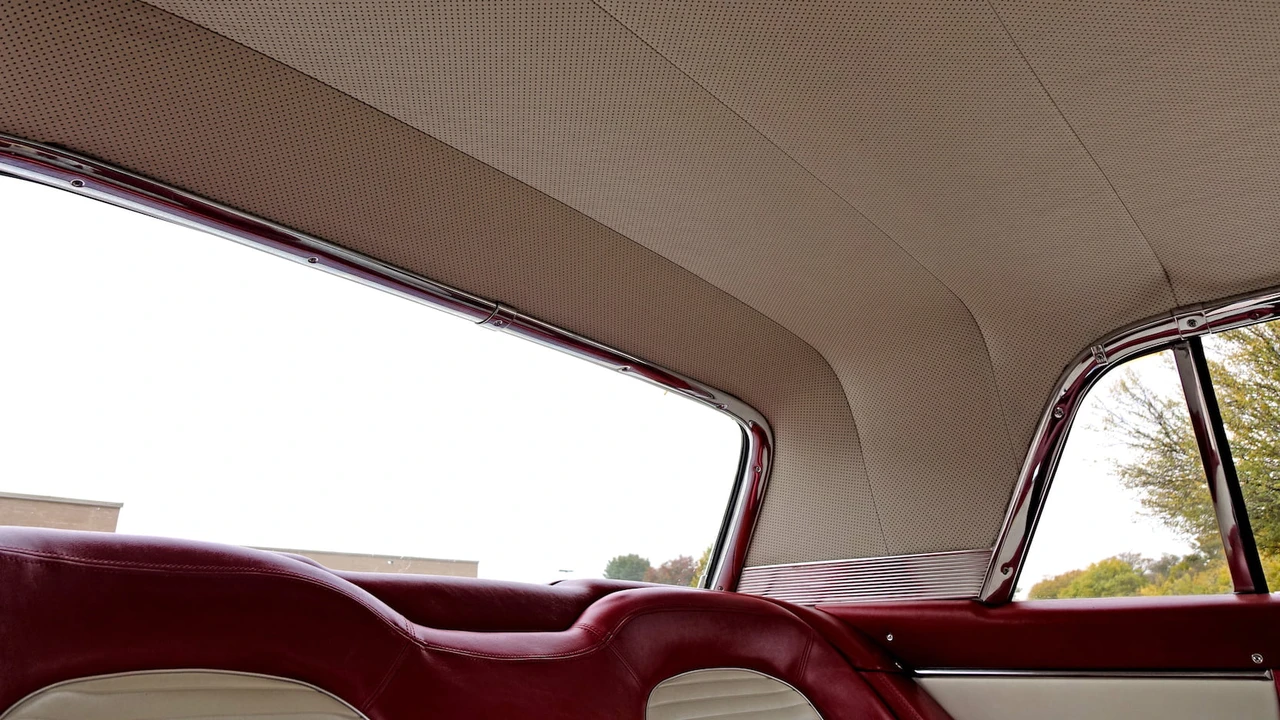 1959 Ford Thunderbird 2nd Gen - Image 13 of 31