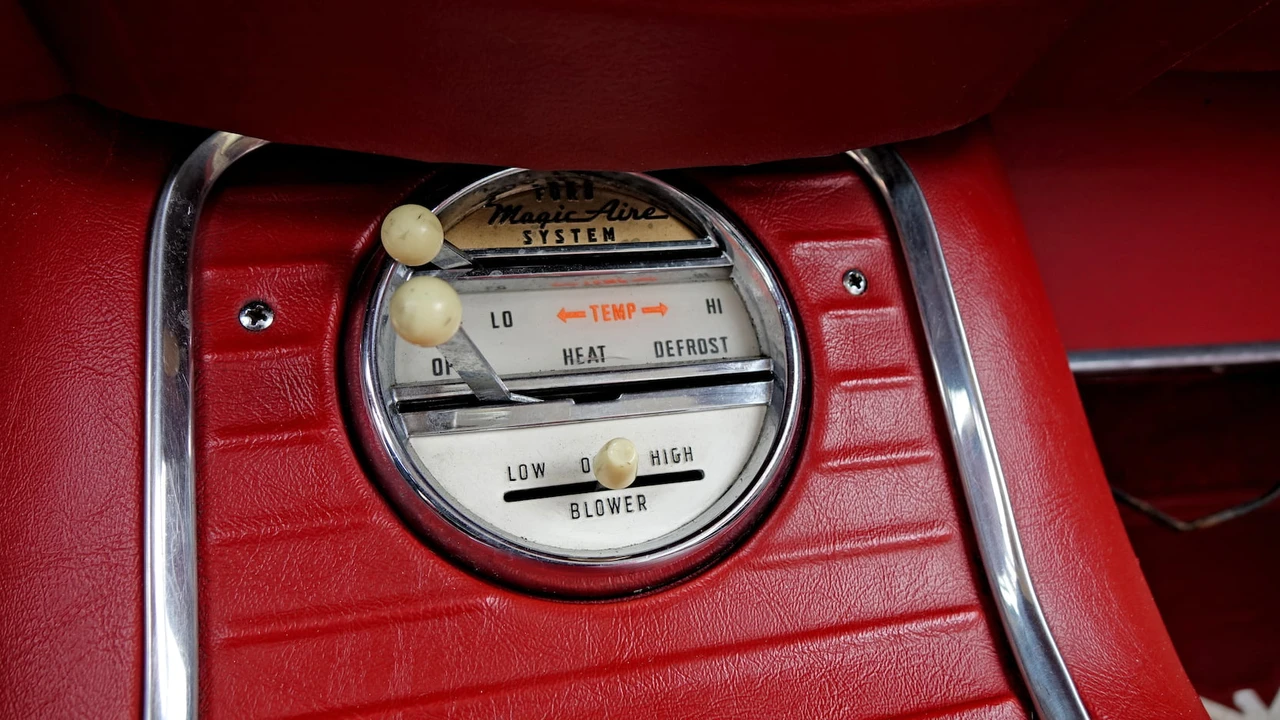 1959 Ford Thunderbird 2nd Gen - Image 25 of 31