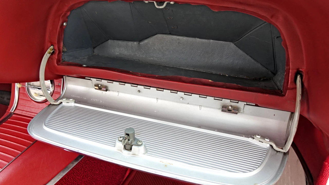 1959 Ford Thunderbird 2nd Gen - Image 23 of 31