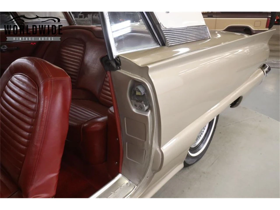 1959 Ford Thunderbird 2nd Gen - Image 24 of 31