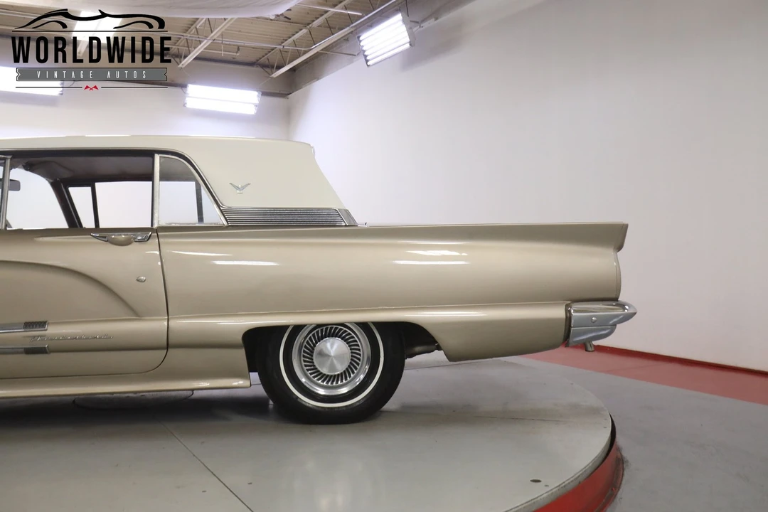 1959 Ford Thunderbird 2nd Gen - Image 10 of 12