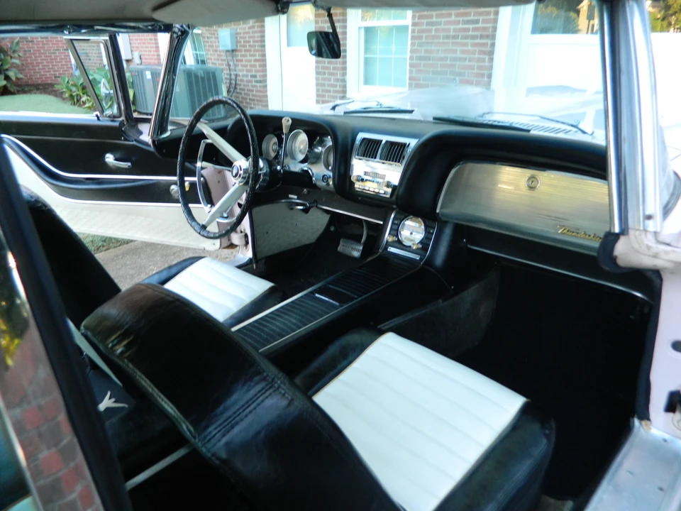 1959 Ford Thunderbird 2nd Gen - Image 18 of 31