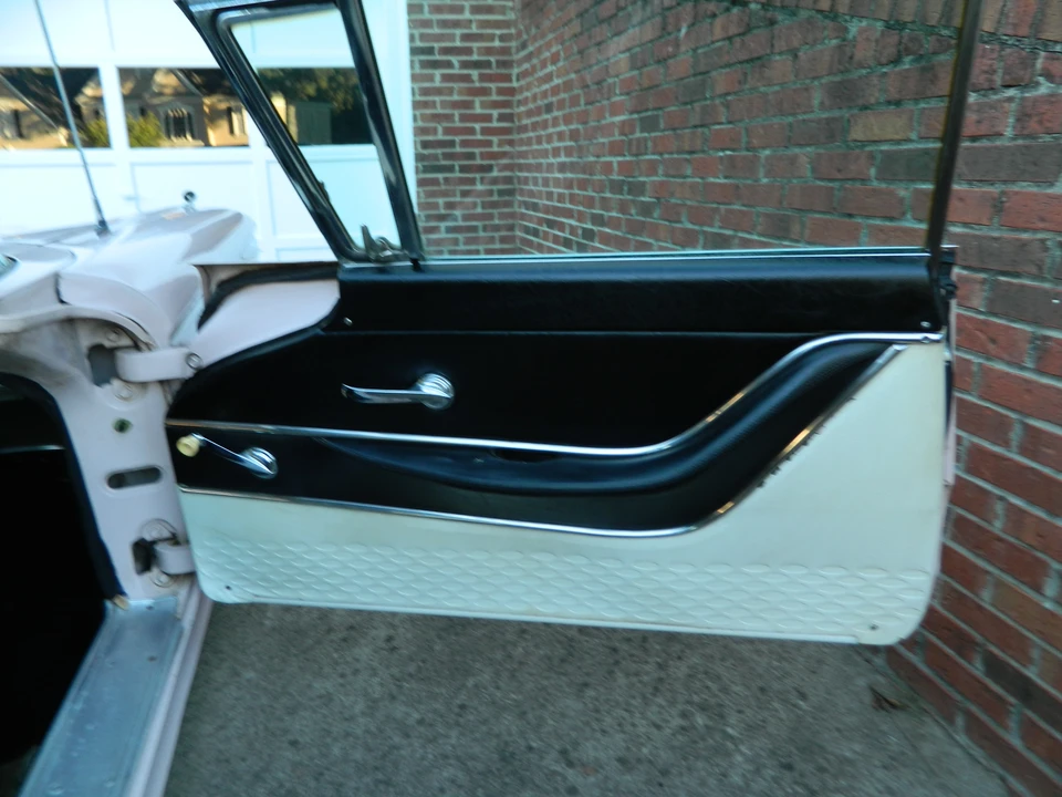 1959 Ford Thunderbird 2nd Gen - Image 22 of 31