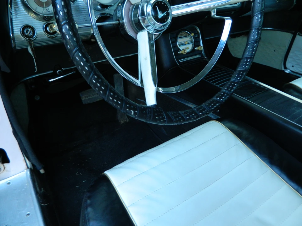 1959 Ford Thunderbird 2nd Gen - Image 23 of 31