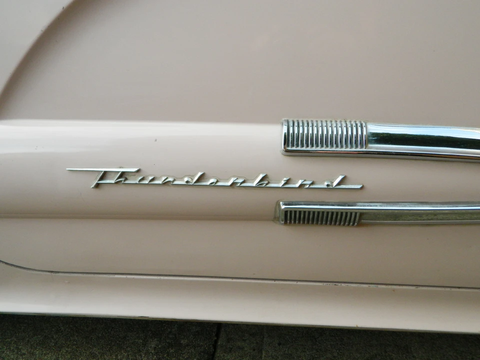 1959 Ford Thunderbird 2nd Gen - Image 12 of 31