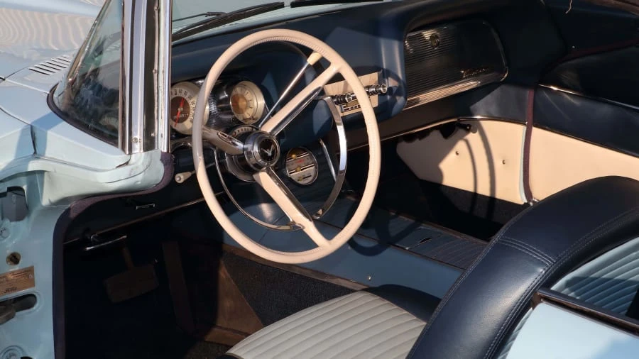 1959 Ford Thunderbird 2nd Gen - Image 4 of 12